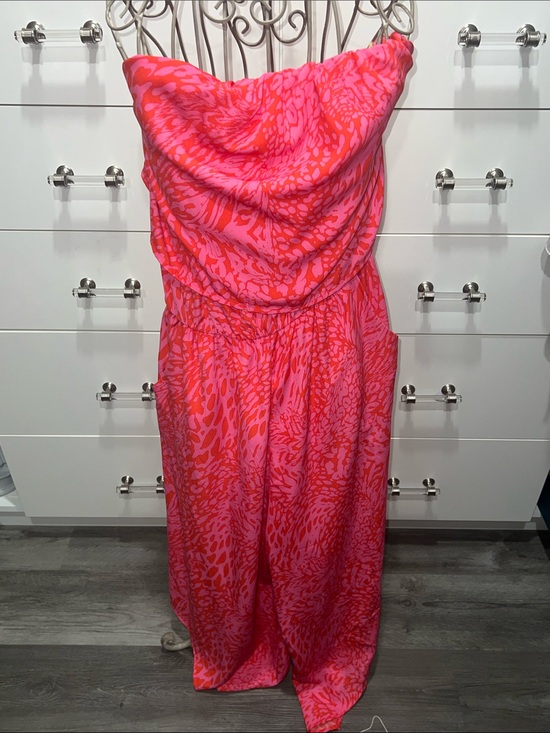 Jmp The Label Pants - JMP The Label Strapless Wide-Leg Jumpsuit in Bright Pink, size L